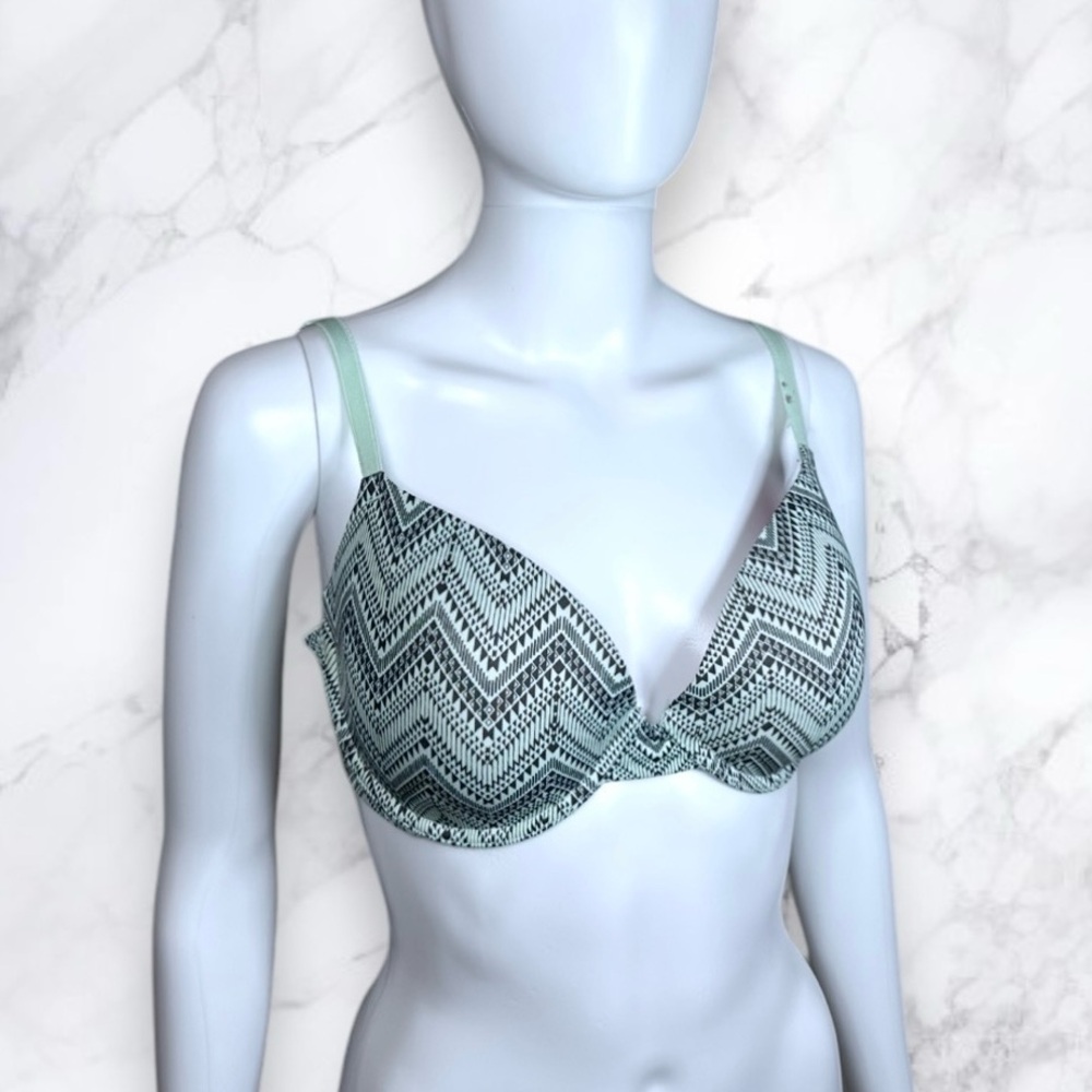 PINK Victoria’s Secret Wear Everywhere Printed Demi Bra